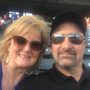 Meet your Posher, Tina